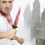 Véres kés, jelmezkiegészítő Halloweenre, farsangra