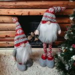 Teleszkópos lábú karácsonyi, skandináv manó szívvel, 36-50cm