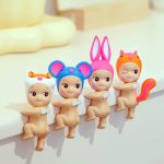 Sonny Angel Hippers Looking Back Series mini figura