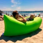 Lazy Bag pumpa nélküli, levegővel tölthető matrac hordtáskával - választható színekben