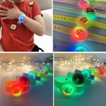 Szúnyogriasztó karkötő óra + ajándék klip, kitűző