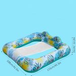 Középen hálós, felfújható strandmatrac, fotel 