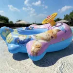 Zootropolis mintás beülős úszógumi repülő