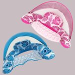 Felfújható vízi fotel lehajtható napellenzővel, fejtámlával, pohártartóval, trópusi mintás