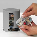 Vitamin és gyógyszertároló, adagoló, 7 napos 