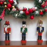 Diótörő fából, faragott, 3 db-os