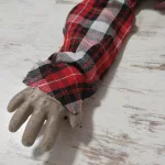 Kúszó mászó síró halloween dekoráció horror baba
