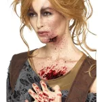 Halloween kellék, művér és fekete rúzs 