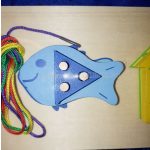 Fa kézségfejlesztő, fűző, szín, forma, szám , formabeillesztő 