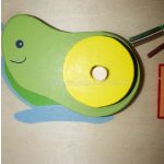 Fa kézségfejlesztő, fűző, szín, forma, szám , formabeillesztő 