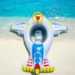 Felfújható beülős, kormányos, repülő formájú gyermek úszógumi