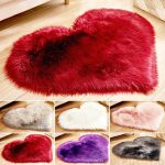 Szív alakú műszőrme szőnyeg 90x70cm 