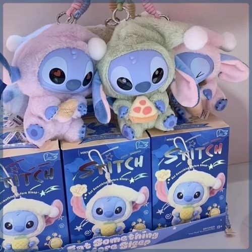 Stitch vakdobozos meglepetés plüss
