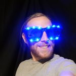 Óriás party napszemüveg LED-es világítással
