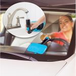 Delux szórófejes szélvédőtisztító összecsukható nyéllel